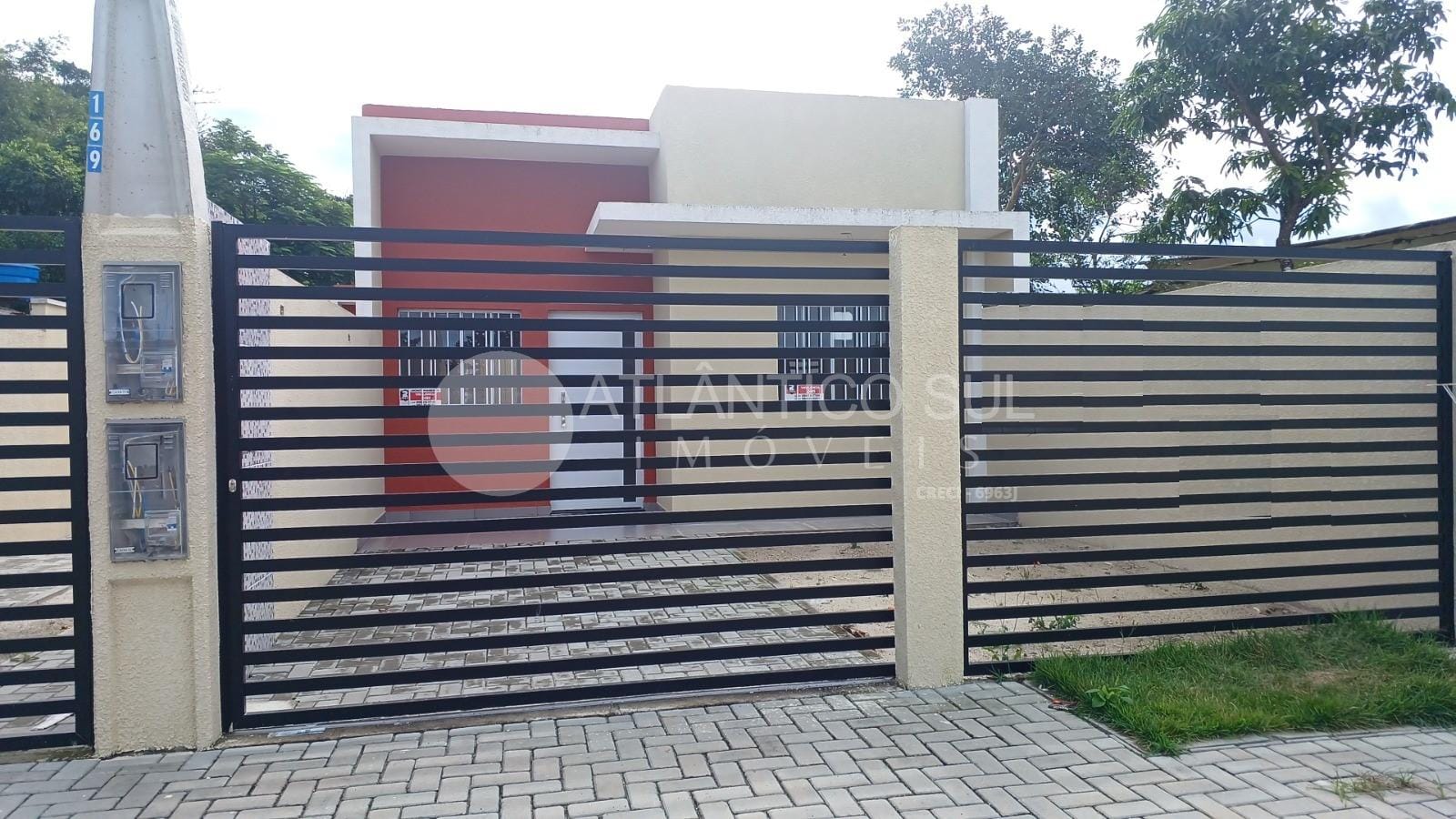 CASA  A VENDA SITUADA NO BALNEÁRIO SHANGRI-LA, PONTAL DO PARANÁ-PR - Portal Venda Imóvel Brasil