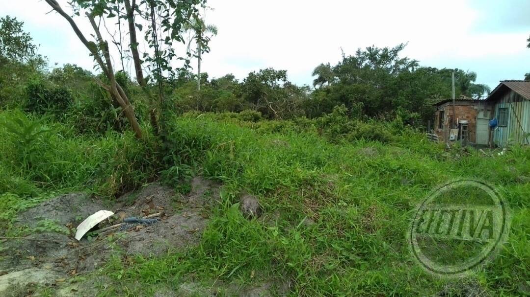 Terreno de 450 m² à venda em Coroados, Guaratuba – PR