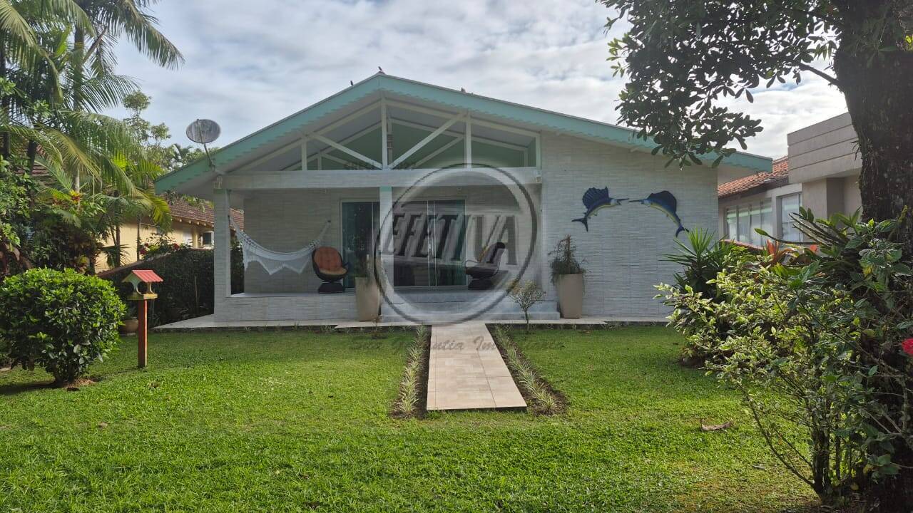 Residência de 199m² com 4 suítes em Balneário Brejatuba, Guaratuba – PR - Portal Venda Imóvel Brasil