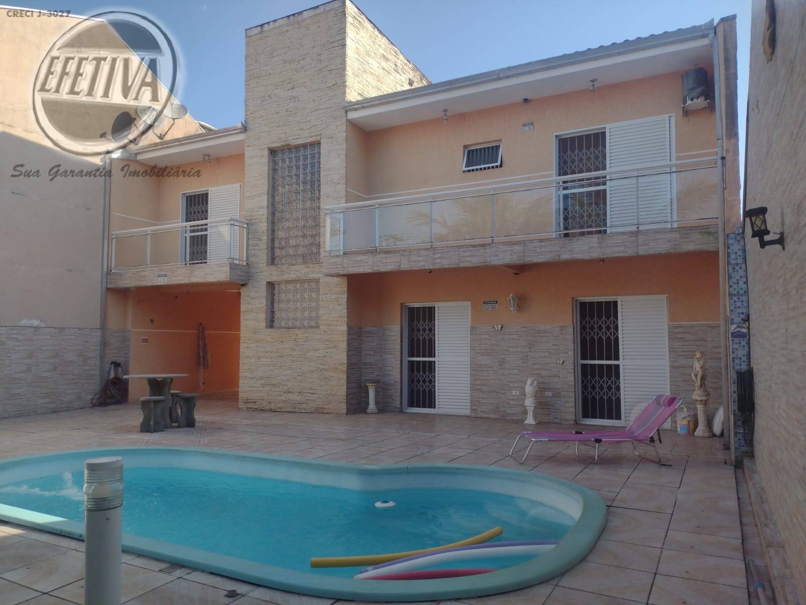 Residência de 334m² à venda em Jardim Estoril, Guaratuba – PR