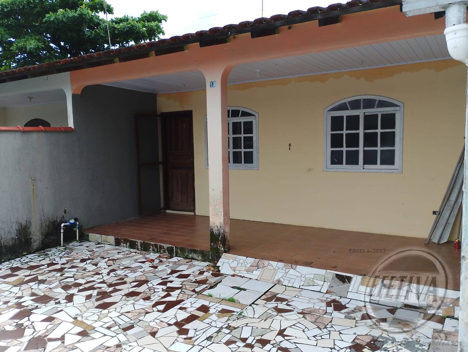 Residência em Ipacaraí, Matinhos – 2 quartos e churrasqueira - Portal Venda Imóvel Brasil