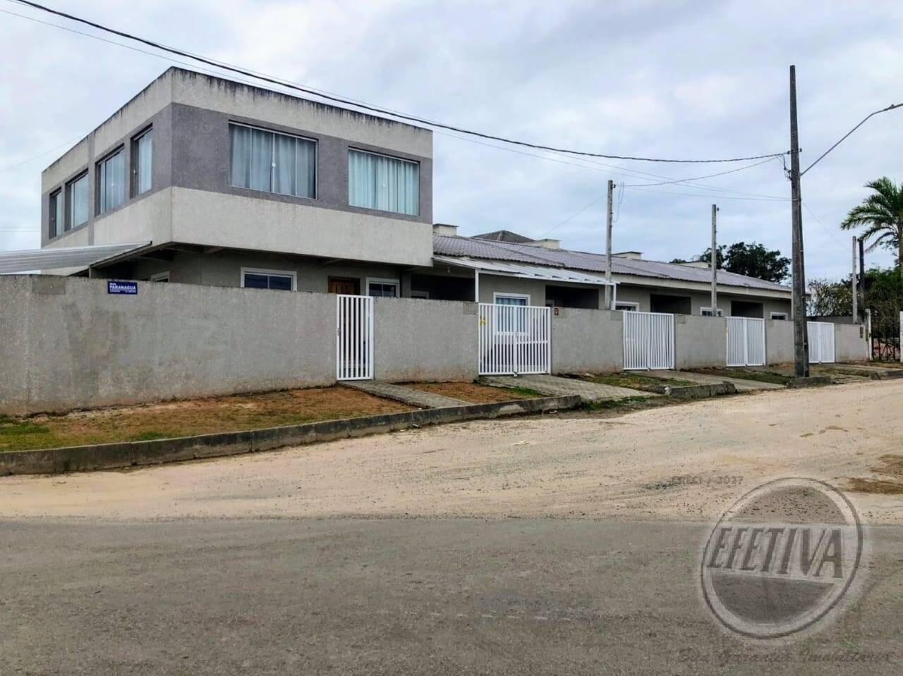Sobrado à Venda em Jardim Jiçara, Guaratuba/PR - Portal Venda Imóvel Brasil